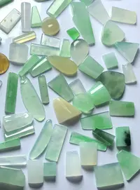 翡翠玉牌吊坠 多样性发货