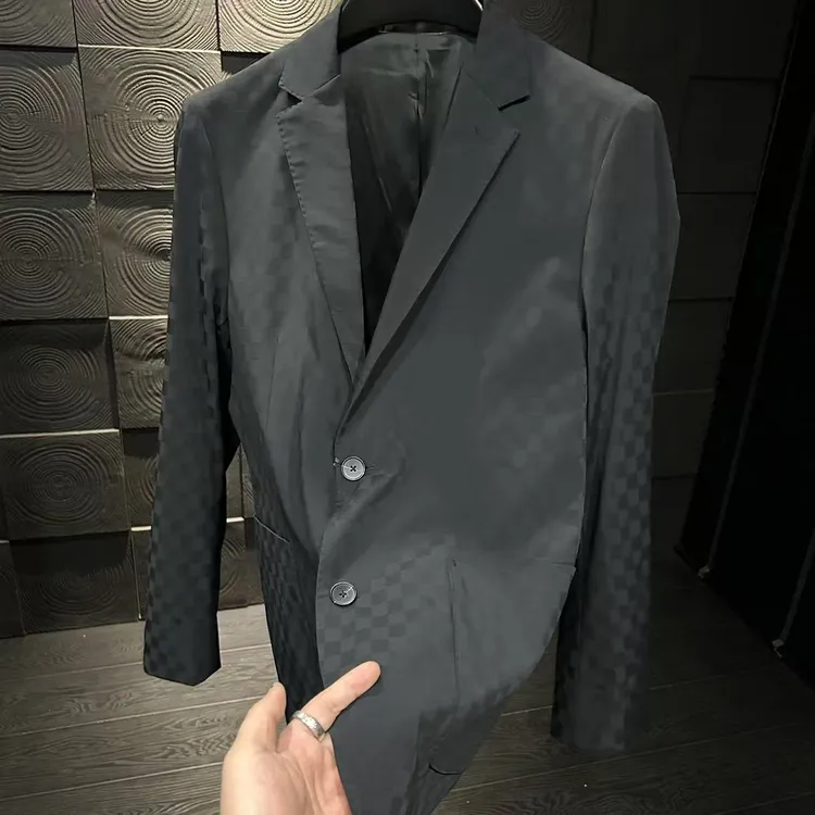 【轻奢】男士薄款欧货西服