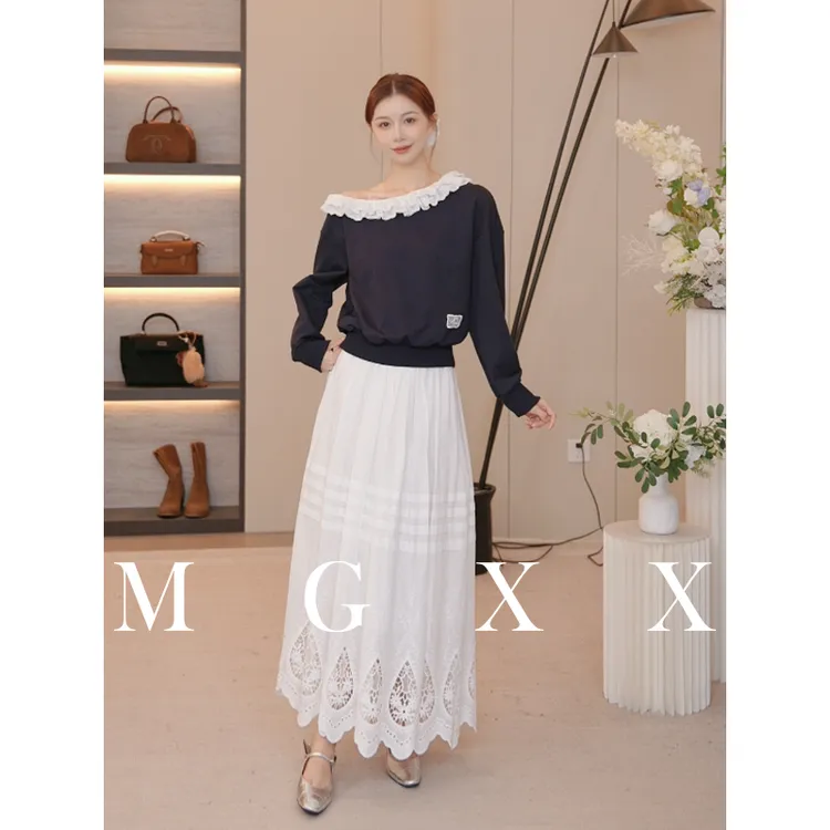 【MG小象】蕾丝显瘦气质长袖针织时尚上衣+半裙套装  M825A13604