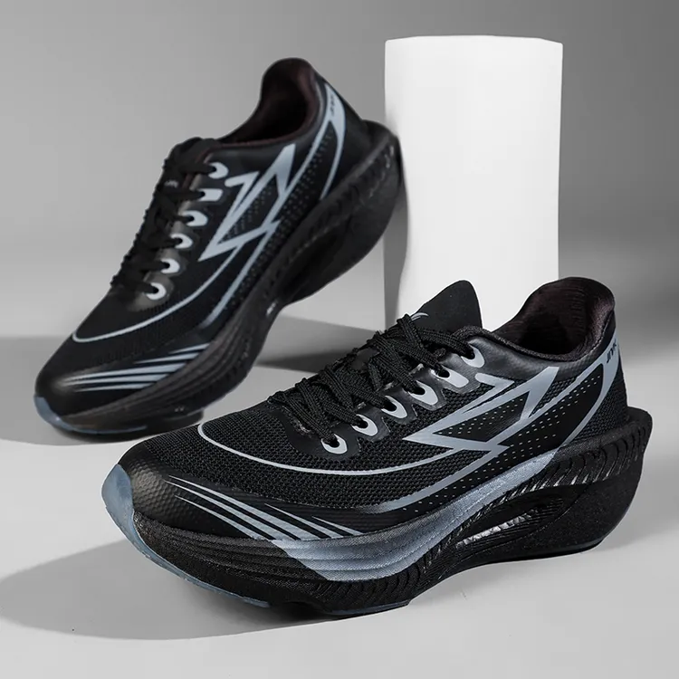 飞燃3回弹透气碳板跑鞋碳板网面休闲鞋子跑鞋跑步鞋减震轻便时尚