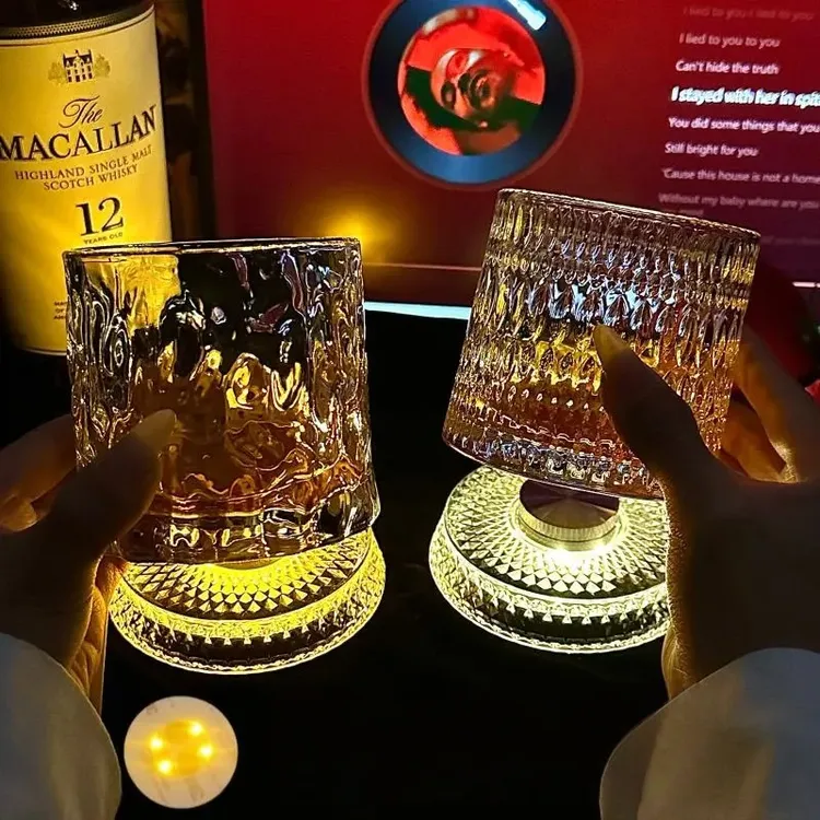 旋转威士忌酒杯高颜值转转解压洋酒杯不倒翁玻璃酒杯个性创意喝水