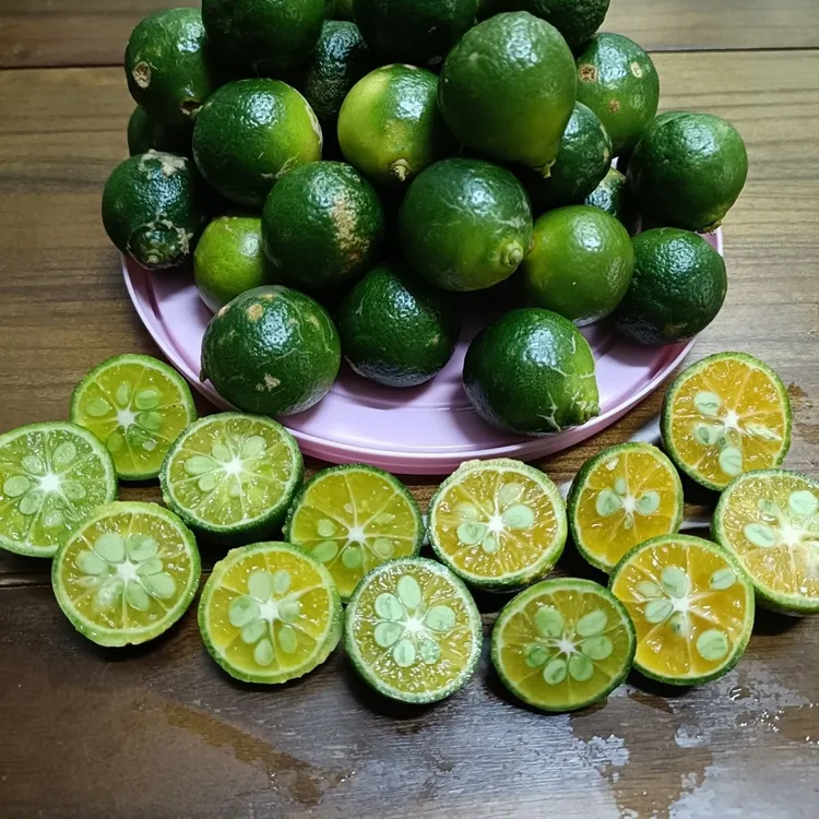 新鲜海南青金桔小金桔酸柠檬奶茶店专用小青柠1/3/5斤装整件免邮