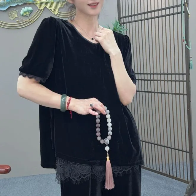 三姐家2025秋款新中式丝绒拼接蕾丝圆领短袖上衣