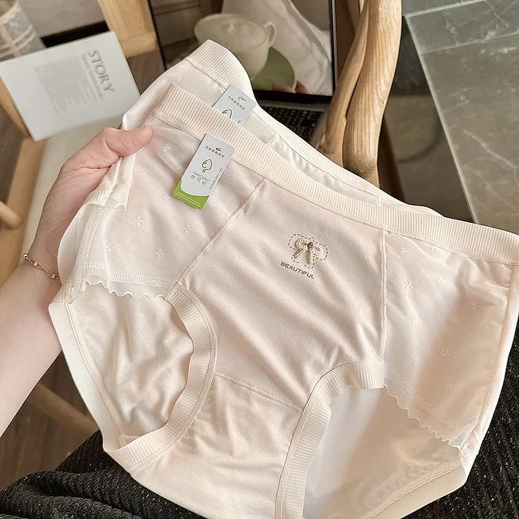 春夏款柔软轻薄甜美少女内裤中腰性感蕾丝边透气裆三角裤女