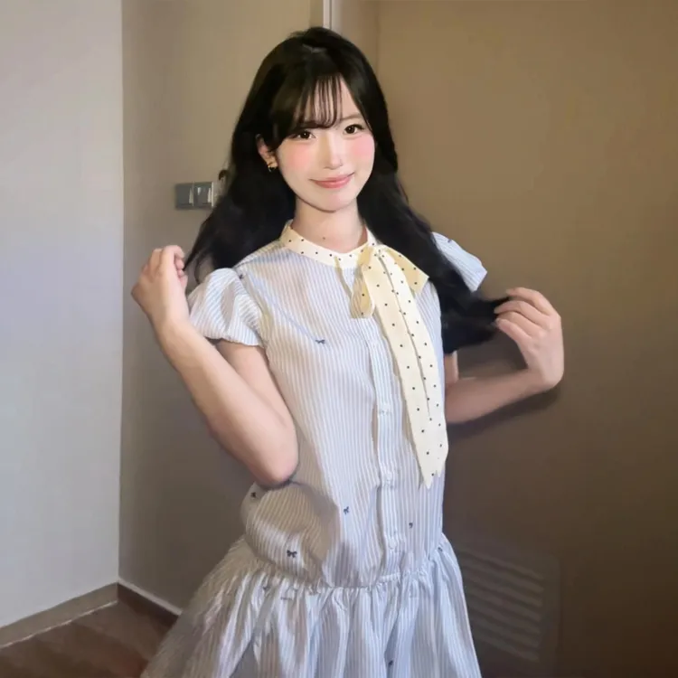 韩系蓝色条纹连衣裙女夏2新款巨好看甜美miu系小个子花苞短裙4032