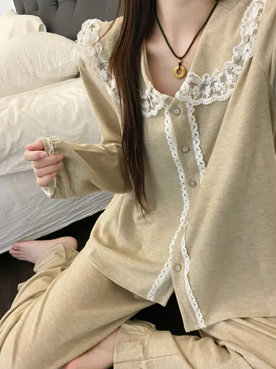 韩版甜美简约蕾丝花边德绒睡衣女春秋季新款保暖家居服套装可外穿