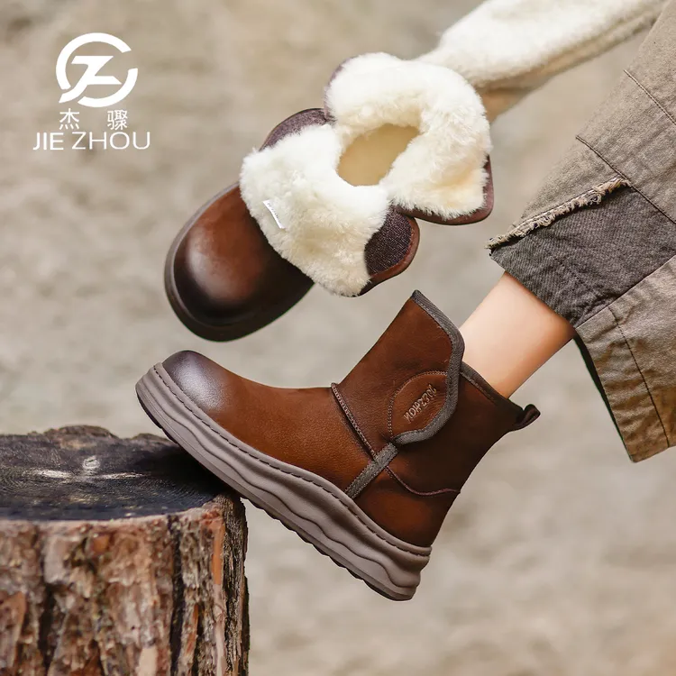 杰骤冬季厚底防滑真皮雪地靴女加厚羊毛东北棉鞋加绒保暖大棉靴子