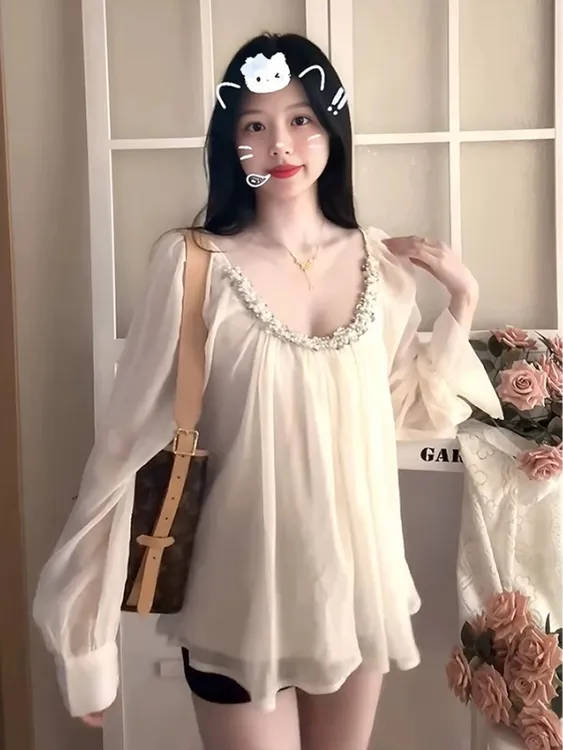 大码胖MM法式高级感珍珠亮片雪纺衫你春夏新款气质百搭纯欲风上衣