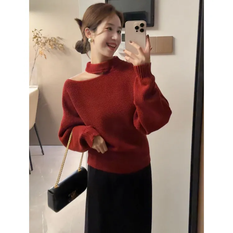 溪溪靓衫法式红色斜肩挂脖针织打底衫女秋冬毛衣内搭气质小上衣