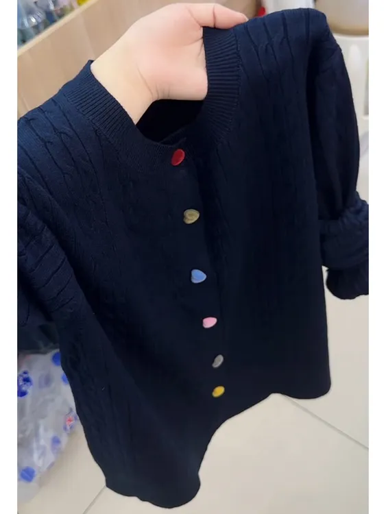 藏蓝色长袖针织开衫女彩色纽扣显瘦减龄时尚圆领休闲毛衣上衣秋季