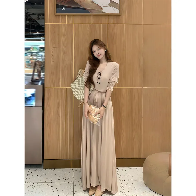 辣妹时尚气质V领长袖上衣女秋季新款高腰遮肚显瘦垂感长裙子套装