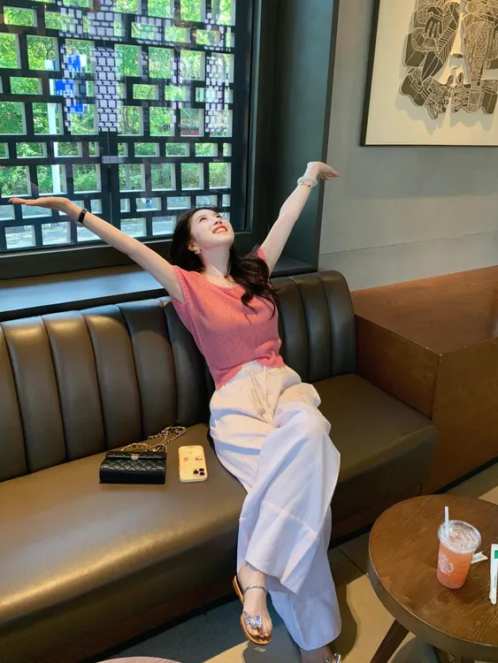 2025夏季新款韩版温柔系带小飞袖针织上衣女百搭高腰休闲裤两件套