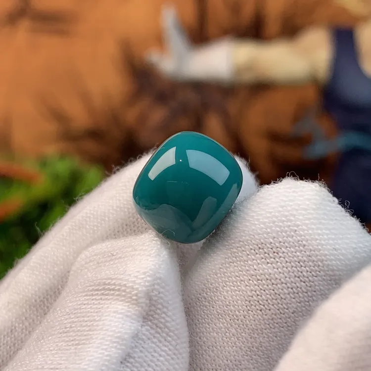 （已结缘）勿拍 湖北十堰原矿青皮料色标老型单颗12X11天花板级别