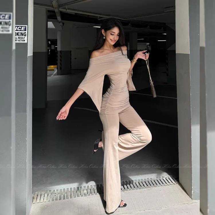 HELEN/慵懒极简感/气质修身蝙蝠袖上衣显瘦长腿喇叭裤两件套T243