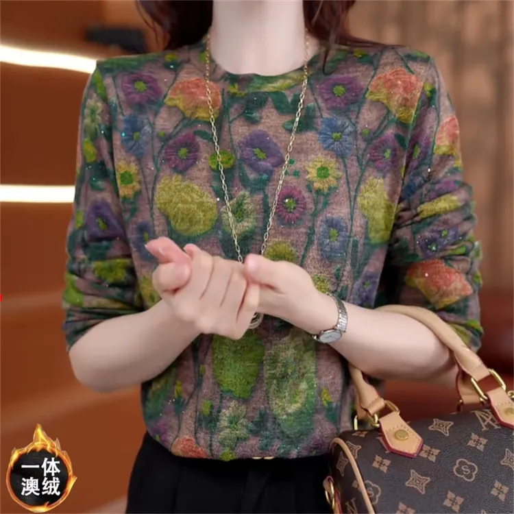 新款显瘦圆领时尚打底上衣长袖复古保暖百搭常规款打底衫印花秋冬