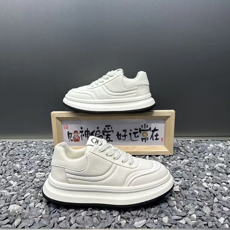 潮鞋秋季新款男士极简风净版厚底增高休闲鞋轻便软底舒适男款鞋