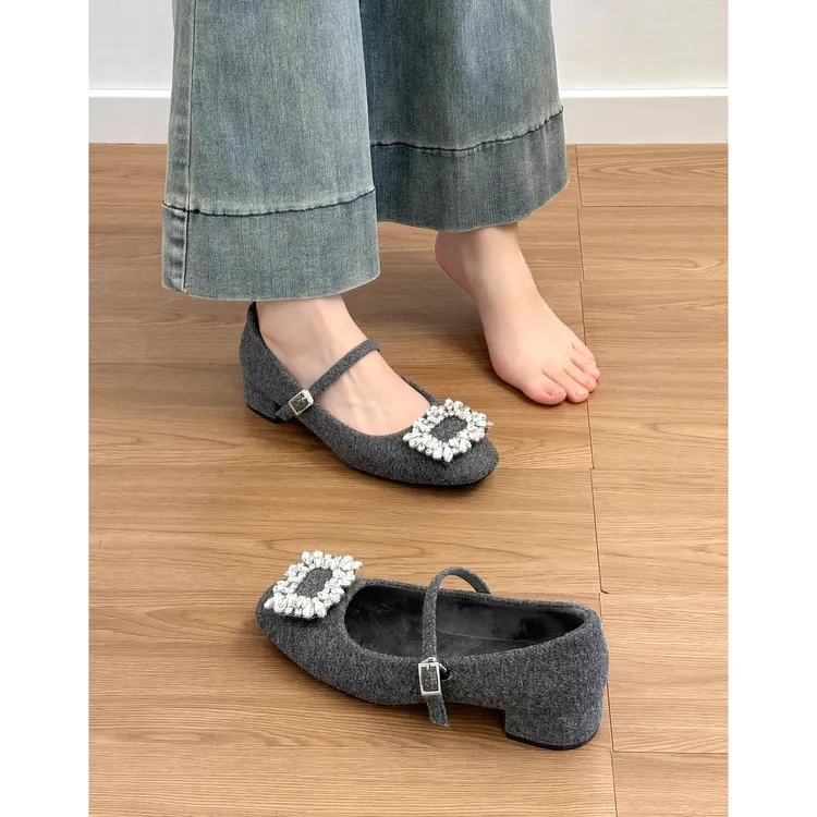 游今希~法式复古水钻粗跟玛丽珍鞋女灰色一字扣单鞋毛毛鞋晚晚鞋