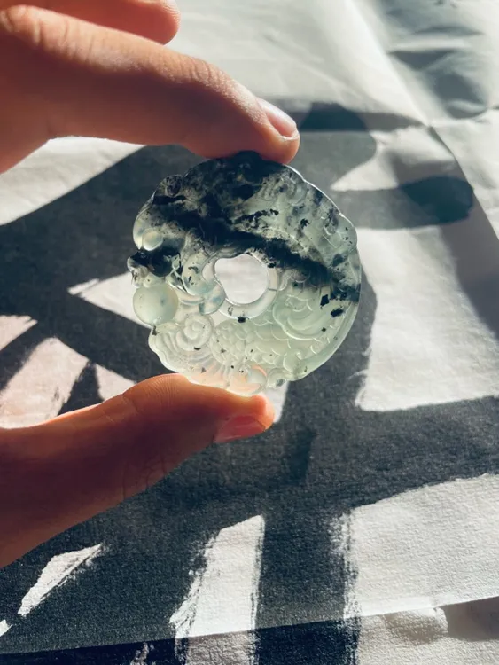 岫玉水墨双面玉龙扣