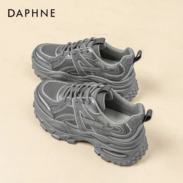 达芙妮时尚休闲鞋复古运动鞋秋季老爹鞋轻便休闲风潮流厚底网面