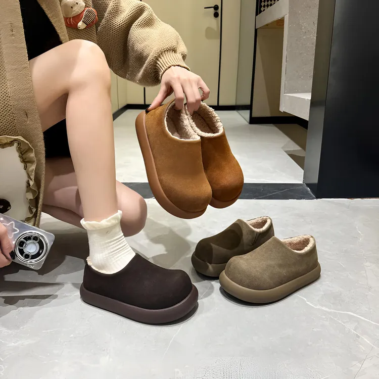 二代小土豆厚款防滑休闲防水时尚雪地靴平底冬季加绒皮毛一体鞋