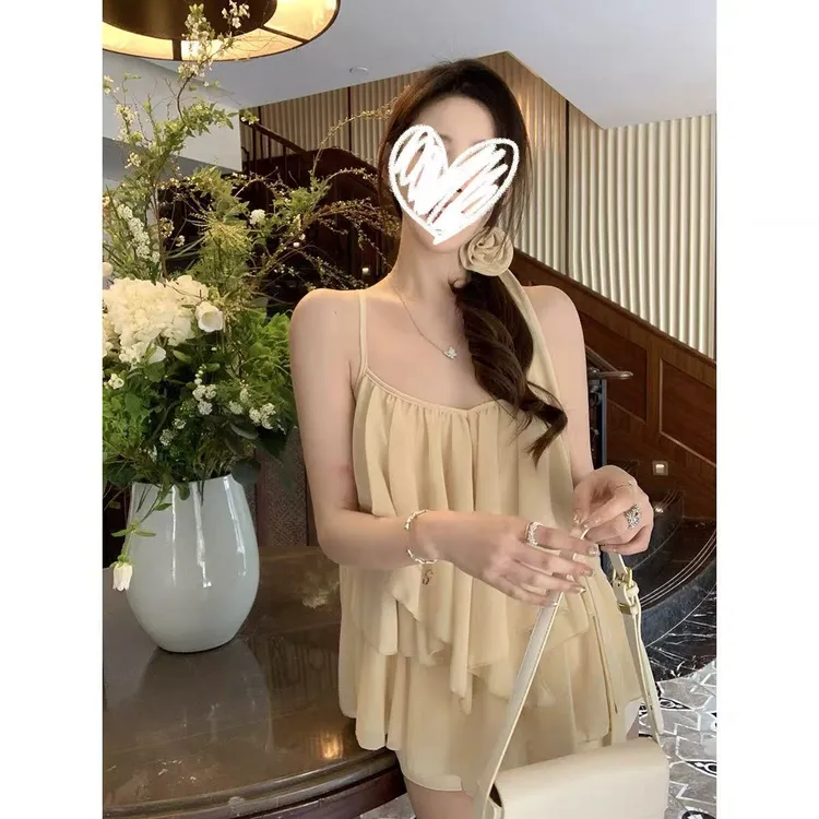 温柔风蓝色不规则吊带背心女装夏季减龄花朵飘带无袖上衣