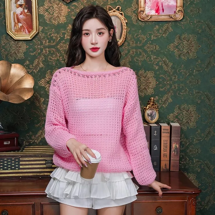 欧货镂空镶钻设计感套头针织衫女秋冬新款宽松慵懒甜美减龄上衣潮