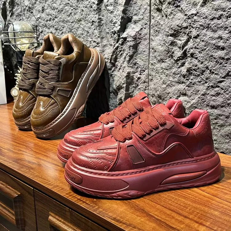 2025秋冬季新款潮流舒适厚底增高百搭个性潮男必备休闲鞋（皮鞋码）