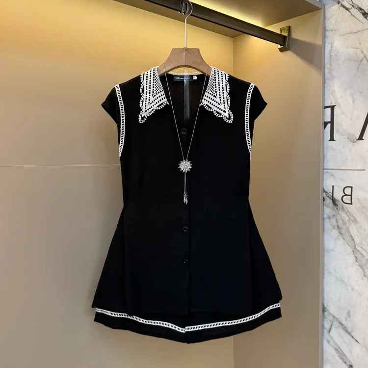 时尚新款大码女装胖妹妹拼接翻领上衣+短裤显瘦两件套套装8639