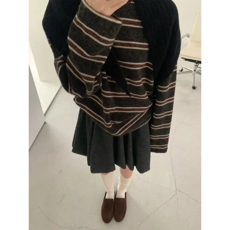 圆领慵懒风条纹宽松针织衫女秋冬大码胖妹妹百搭气质显瘦遮肉卫衣