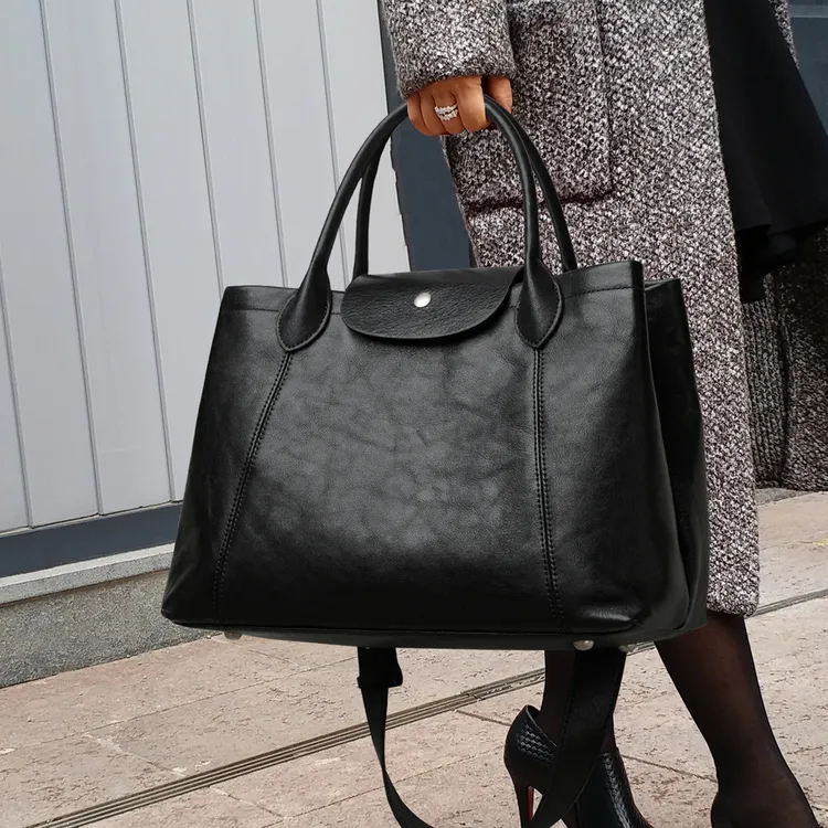 CCAMO女士真皮包包轻奢小众高级感母亲节包包女款百搭手提单肩包