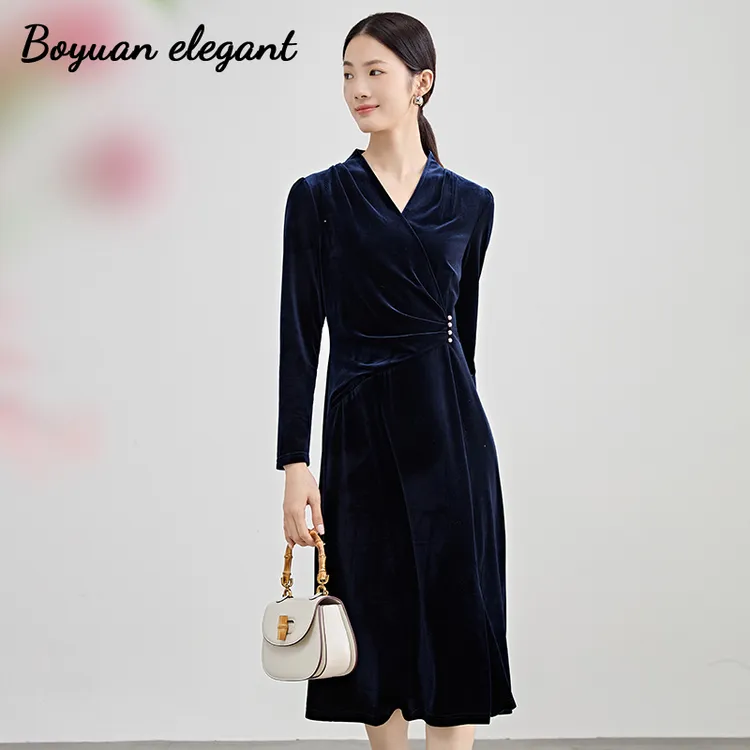 柏媛秋冬法式优雅高级感A字时髦复古气质V领修身收腰丝绒连衣裙女