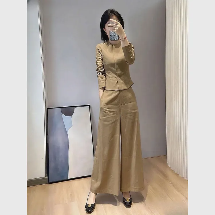 大方得体巨好看穿搭一整套2025秋季新款小个子盐系减龄显瘦套装裤