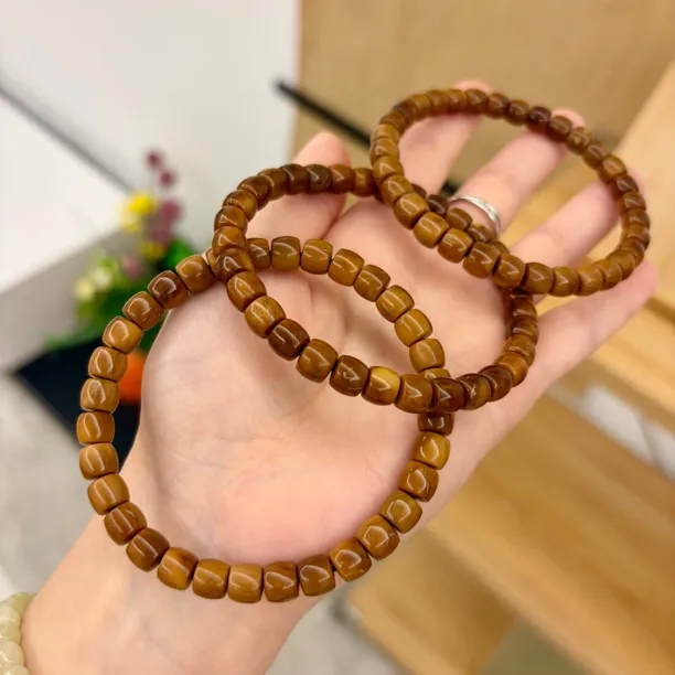 (YF041)库克直切7*6mm单圈·有棕眼线