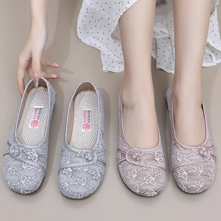 新款女鞋单鞋舒适布鞋软底平底老北京布鞋浅口防滑休闲汉服绣花鞋