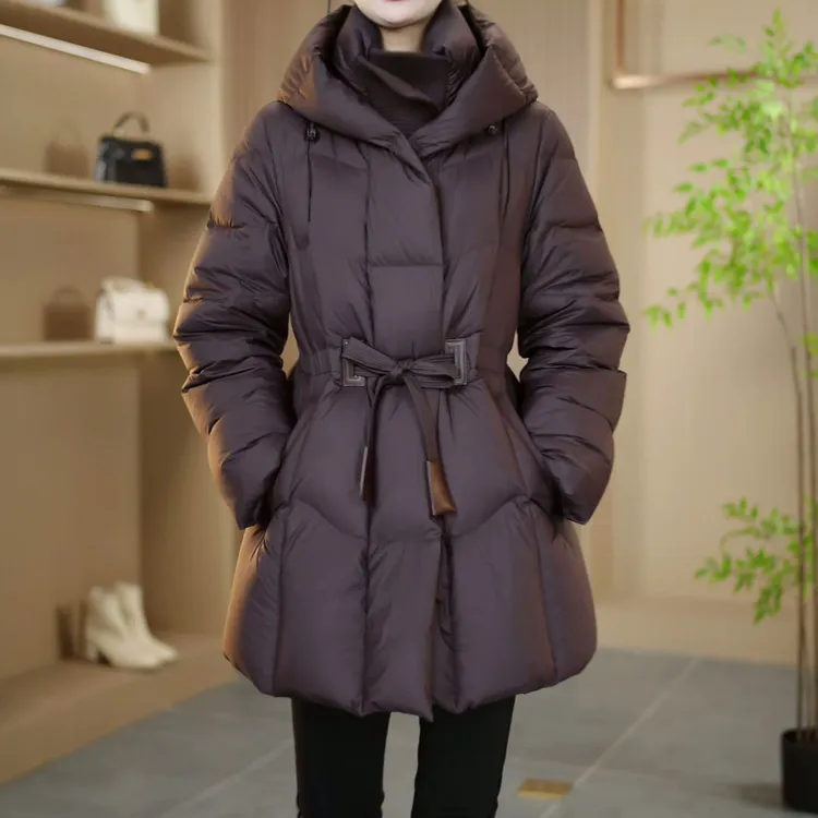 五防面料2025秋冬新款优雅时尚百搭气质收腰显瘦保暖白鸭绒羽绒服