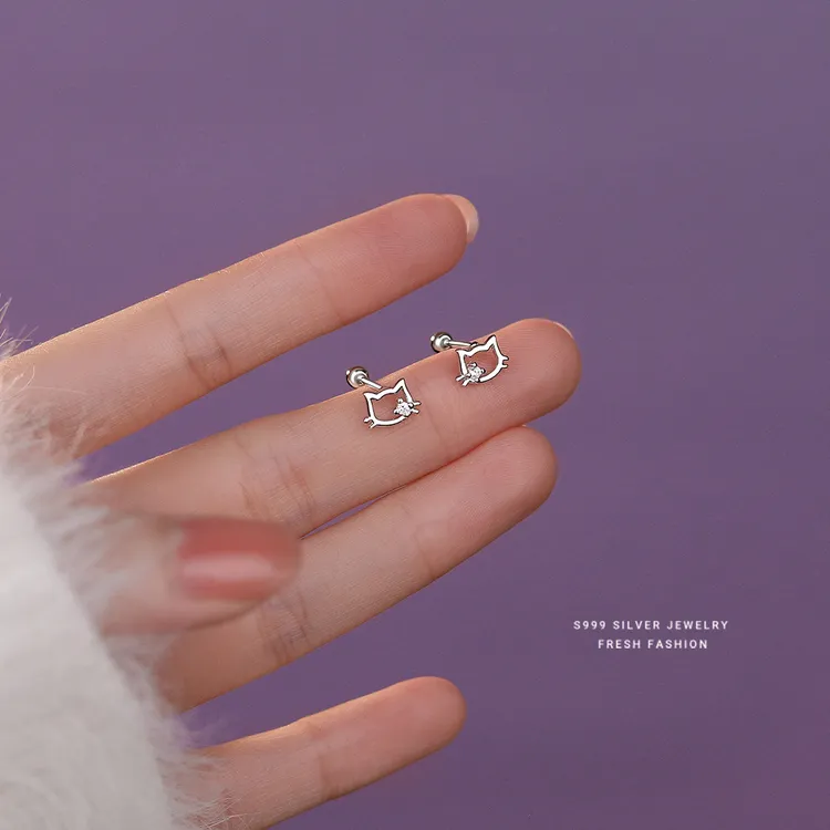 925银耳饰 HelloKitty百搭可爱迷你养耳洞简约小众耳骨钉气质小巧