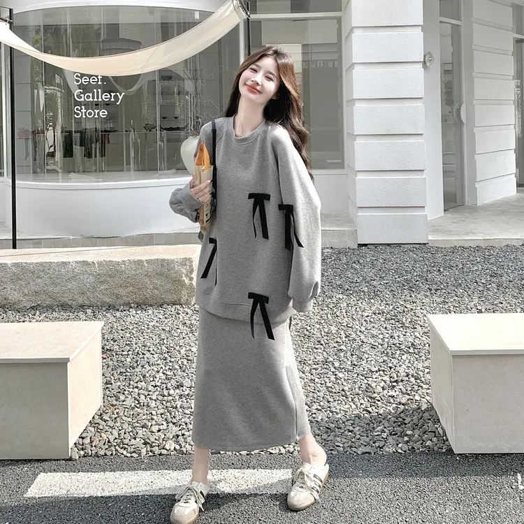 韩系甜美慵懒风穿搭女2025新款秋季宽松蝴蝶结拼接卫衣半身裙套装