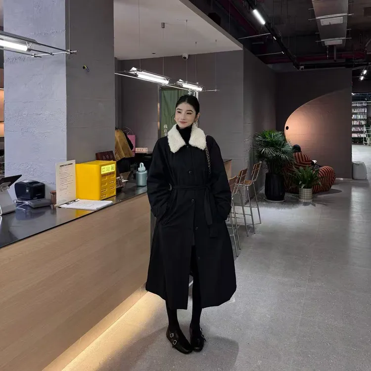 【XUE-XUE】风衣款长款鹅绒服 翻领羊驼毛高级气质显瘦