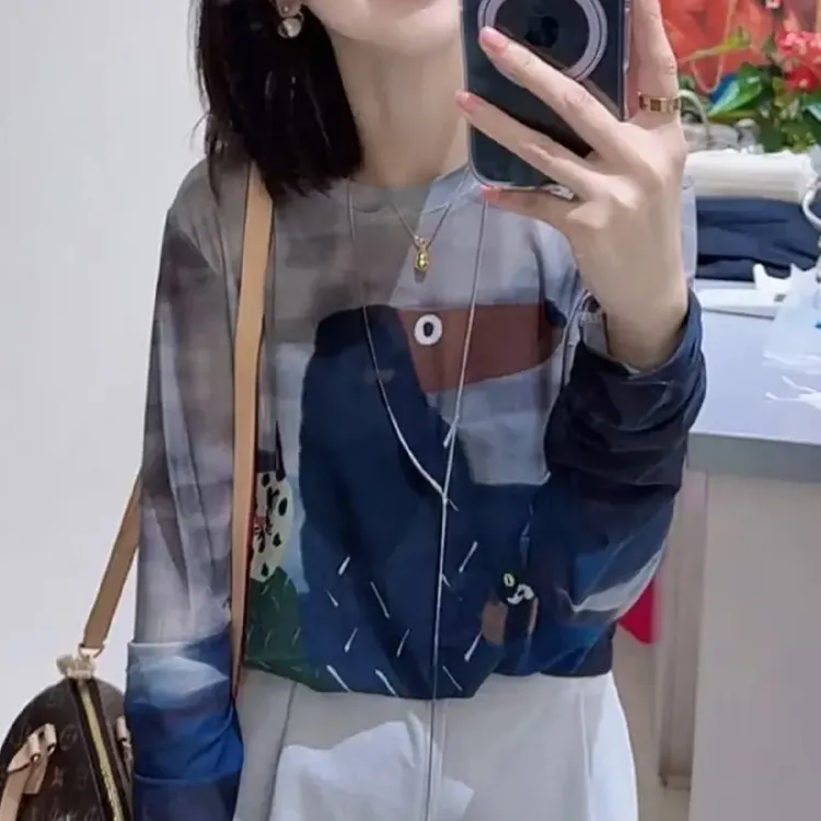涂鸦印花网纱打底衫女秋季薄款长袖t恤2025新款圆领时髦洋气上衣
