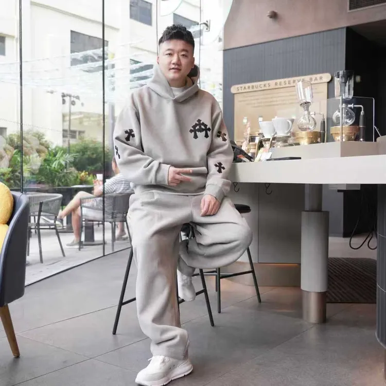 连帽套头皮标运动套装宽松套装男女同款长袖字母耐磨男士宽松卫裤