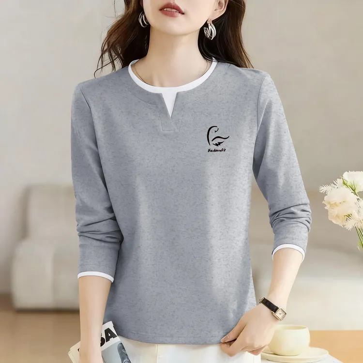 高品质纯棉长袖T恤衫女秋季新款拼接假两件小v领设计时尚圆领上衣