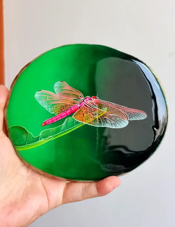 纯手绘玛瑙画精美家居摆件《展翅蜻蜓》，防尘防水不掉色