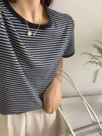 Y801-Y850秋季韩系新款实体店品质韩版高级感女装气质长袖上衣