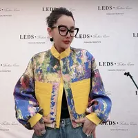 LEDS 86092（25115）春季拼接上衣波西米亚风印花短外套