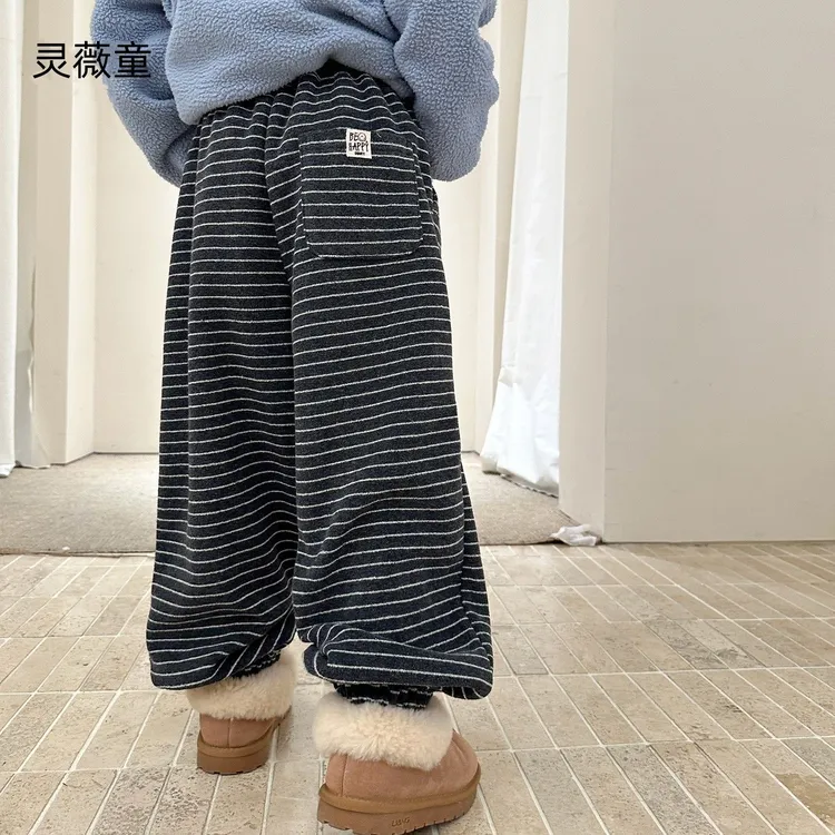 女童冬季加绒裤子一体绒休闲运动长裤2025冬季新款洋气时髦条纹裤