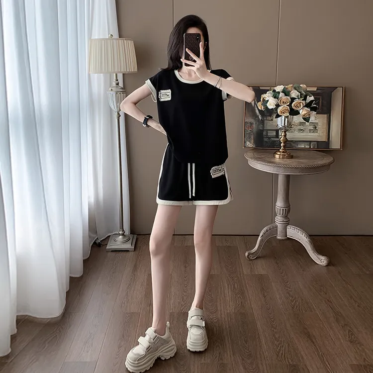 网红潮流黑色休闲运动套装女夏季洋气减龄显瘦短袖短裤两件套潮牌