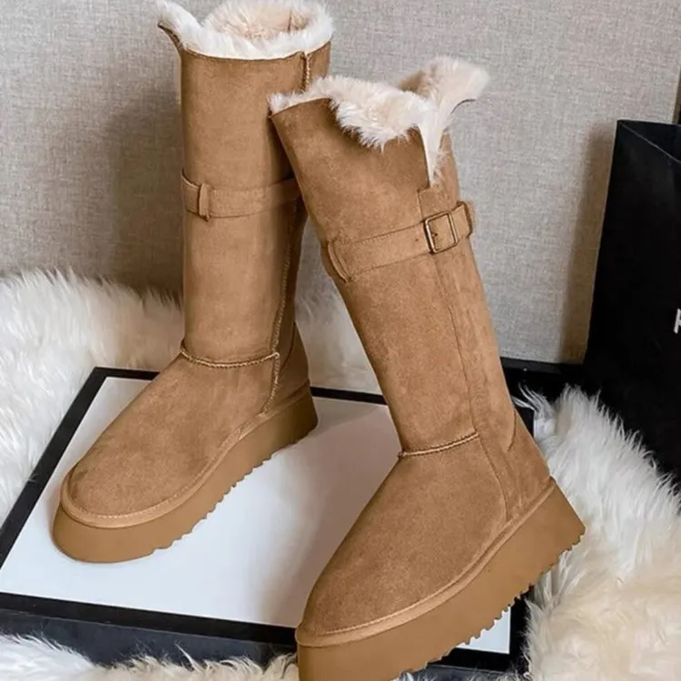 新款加绒保暖厚底防滑纽扣两穿中筒雪地靴女冬季