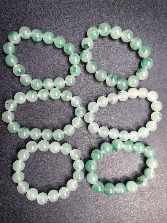 非洲翠（独龙玉）高品质冰飘花手串13-15mm