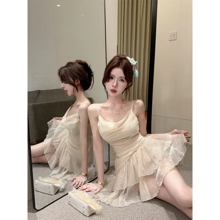 亮闪闪潮小吊带雪纺纯背心欲上衣套装蛋糕2025夏季两件套裙子女
