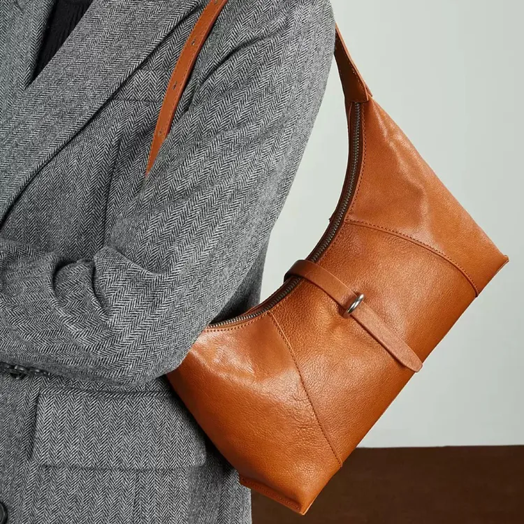 头层水晶植鞣牛皮小众复古饺子包真皮单肩腋下法棍包hobo女包